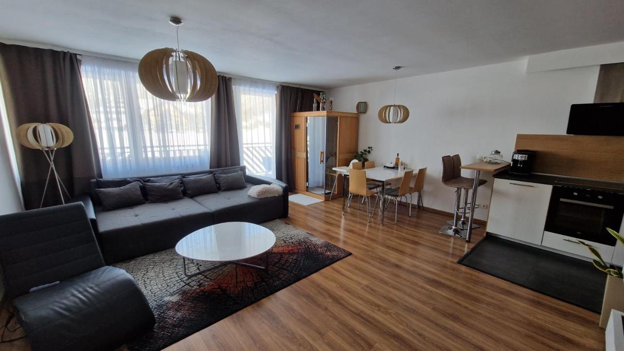 Apartment Panorama 35C - Apartman So Saunou ドノヴァリ エクステリア 写真