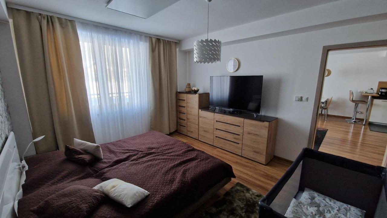 Apartment Panorama 35C - Apartman So Saunou ドノヴァリ エクステリア 写真