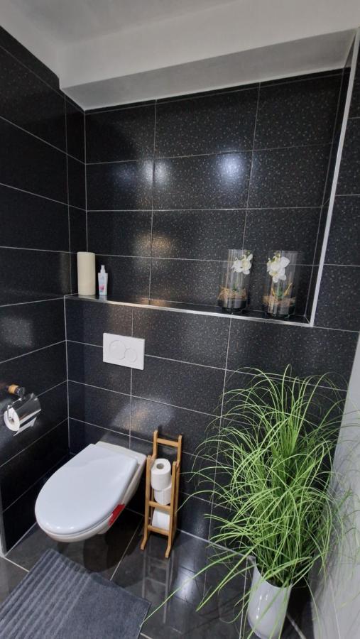 Apartment Panorama 35C - Apartman So Saunou ドノヴァリ エクステリア 写真